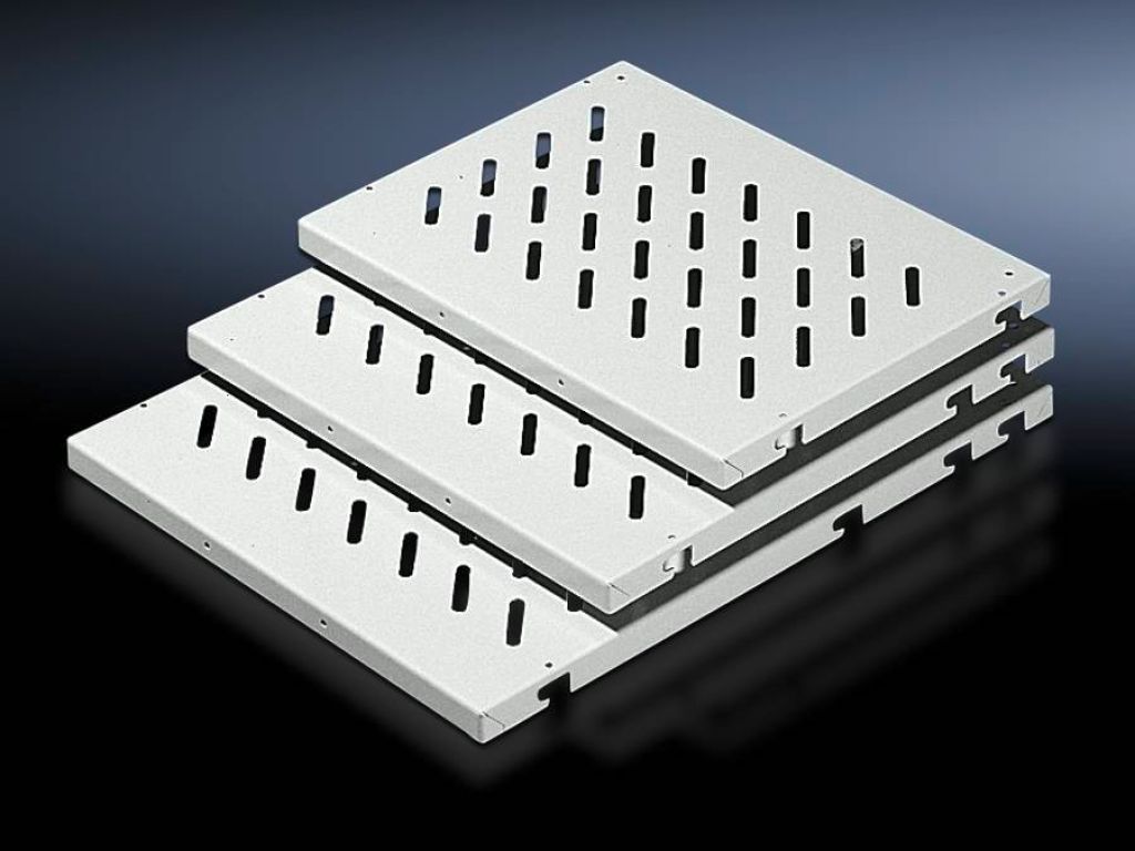Приборная полка 100 кг с перф. 671x500mm